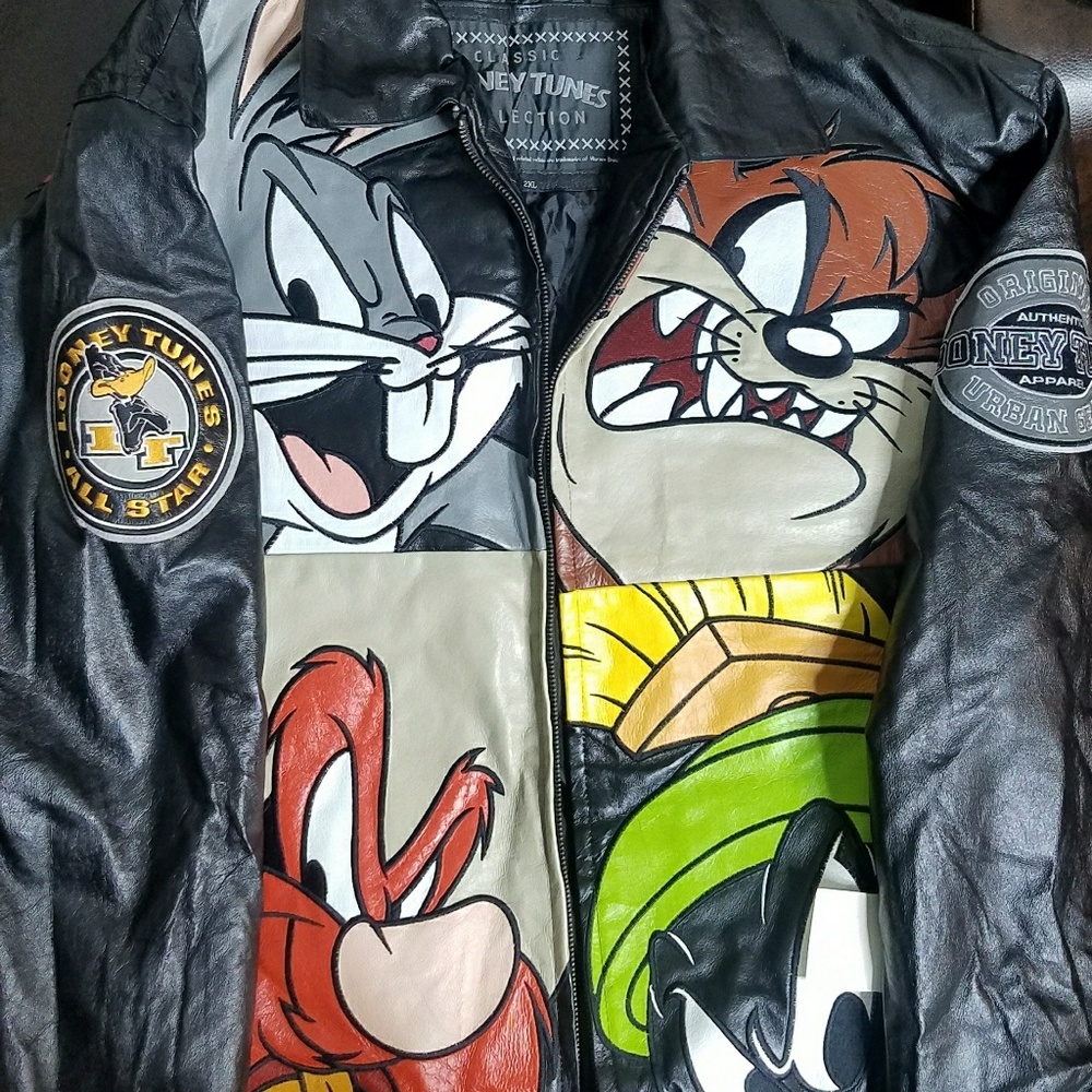 RARE Looney toons space jam jacket